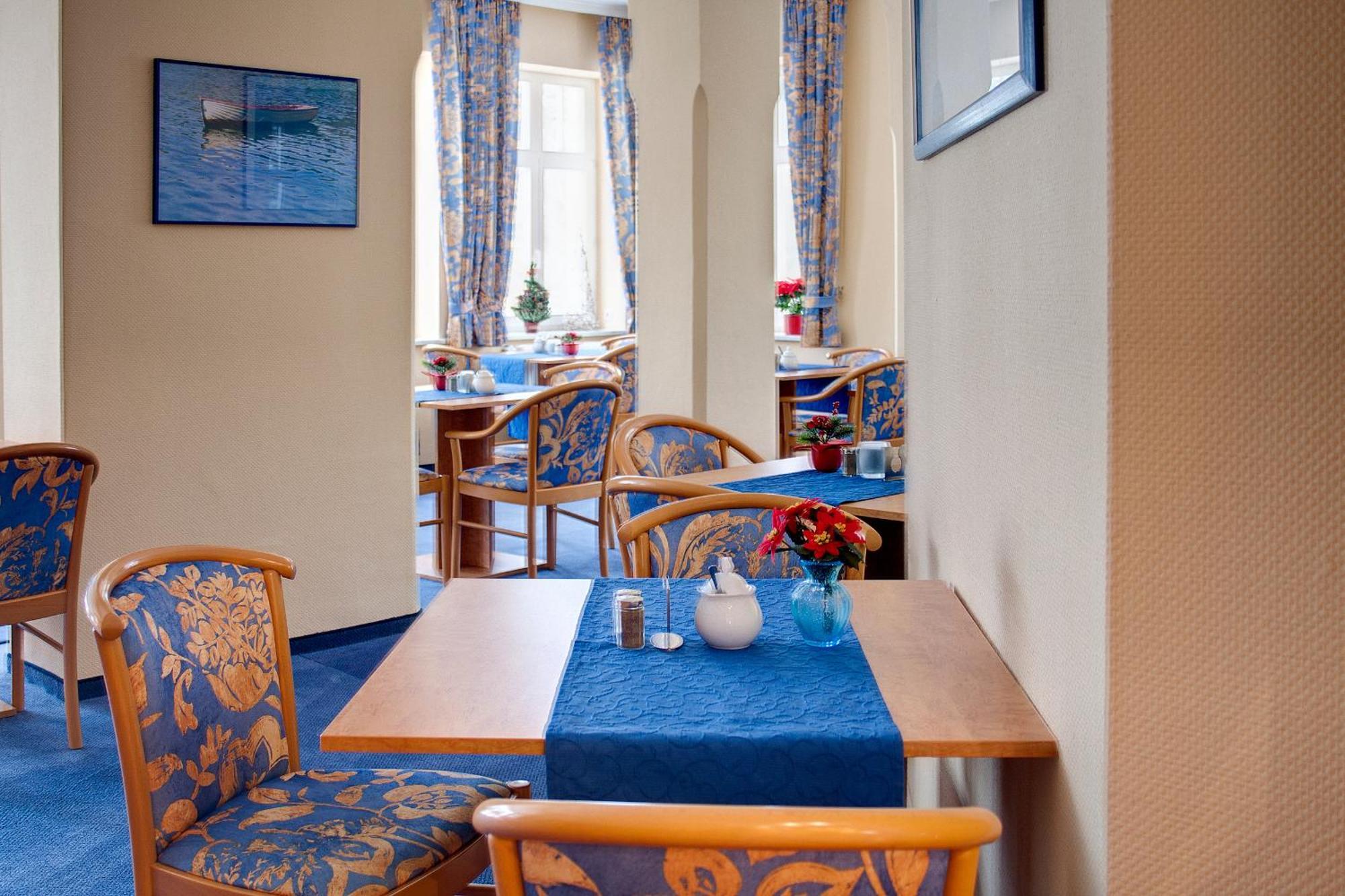 Haus Seeblick Hotel Garni & Ferienwohnungen Zinnowitz Ngoại thất bức ảnh
