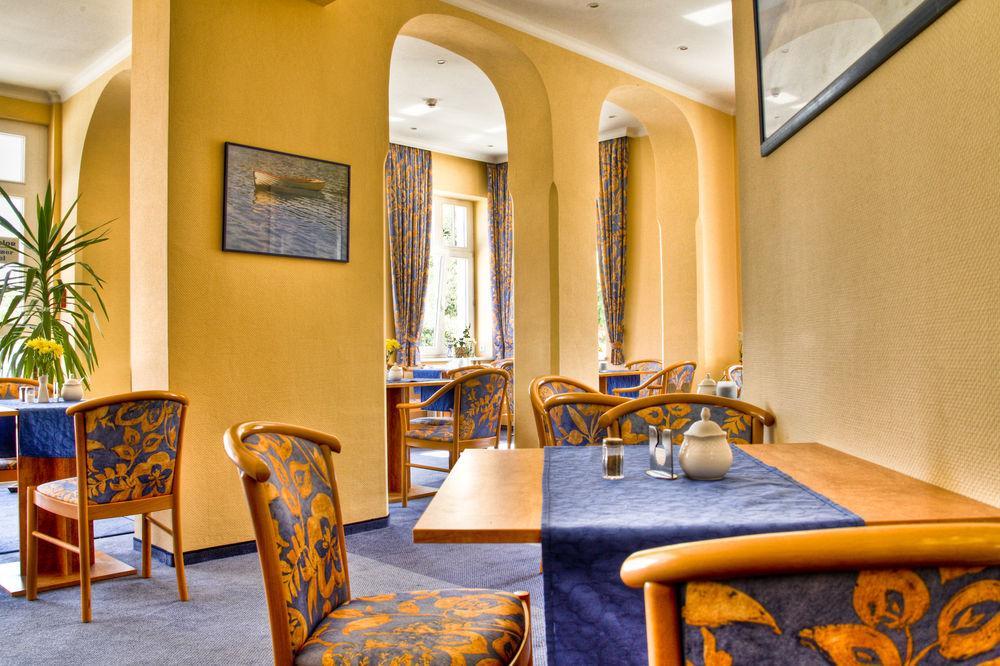 Haus Seeblick Hotel Garni & Ferienwohnungen Zinnowitz Ngoại thất bức ảnh
